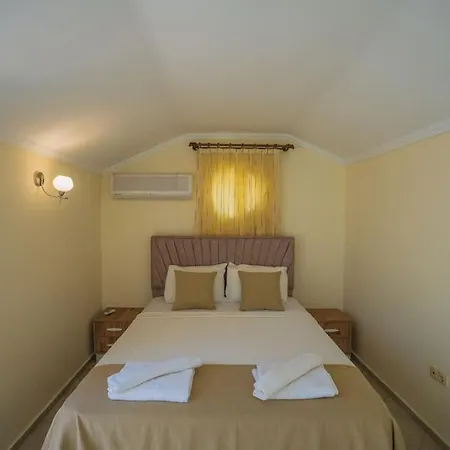 Calis'ta Denize Sifir 8 Kisilik Pearl 4 *