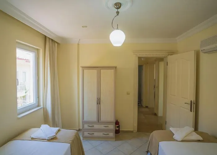 Calis'ta Denize Sifir 8 Kisilik Pearl 4 Fethiye
