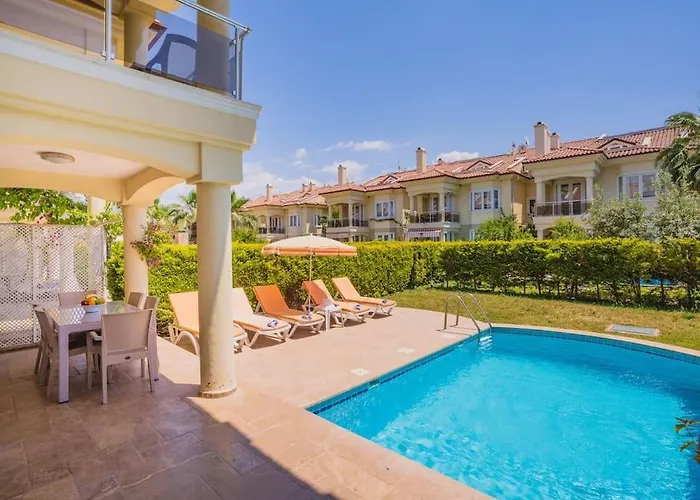 Calis'ta Denize Sifir 8 Kisilik Pearl 4 Villa *