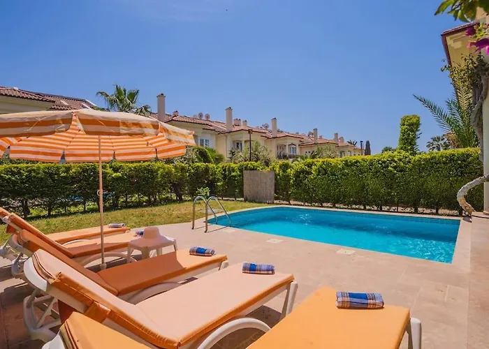 Calis'ta Denize Sifir 8 Kisilik Pearl 4 Villa Fethiye